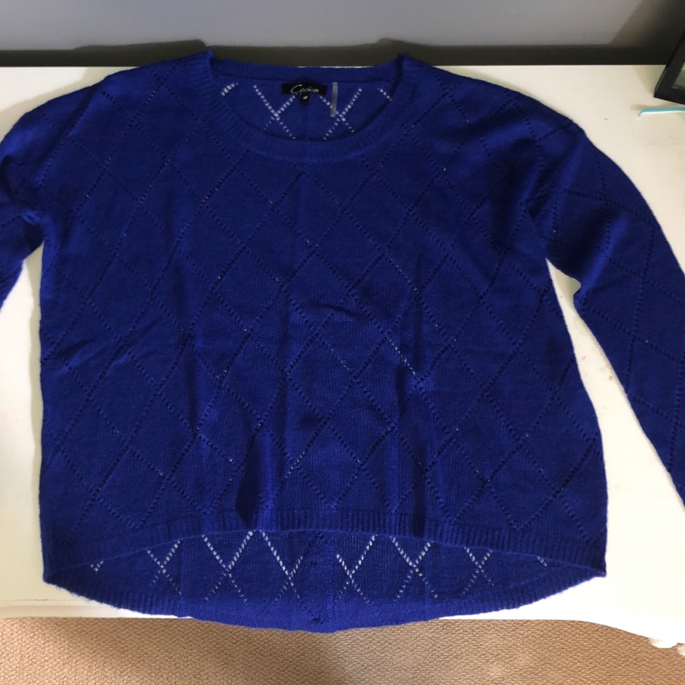 blue knitted sweater